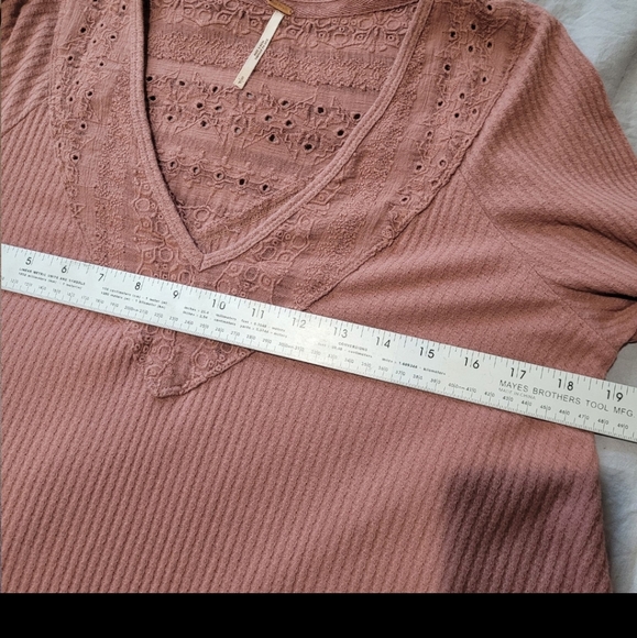 Free People Parisian Nights Women SZ S bell sleeve multi media top Mauve thermal - Picture 11 of 12